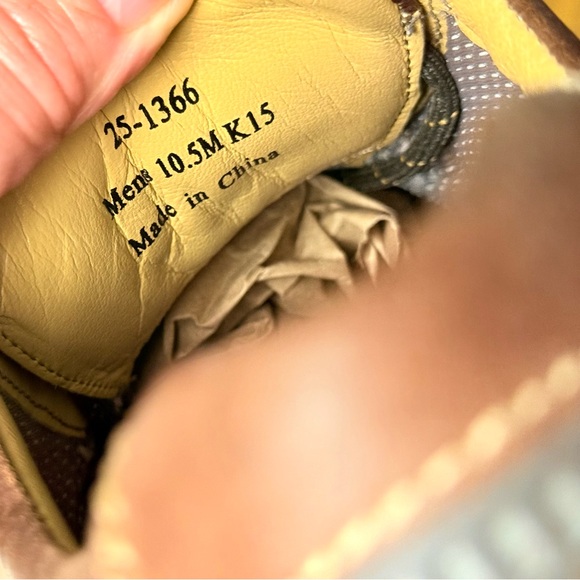 Johnston & Murphy Brown Leather Oxfords - Picture 15 of 15